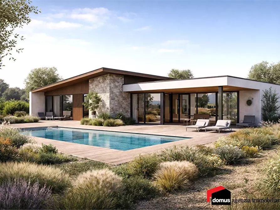 Immagine 1 di Villa in vendita  a Thiene