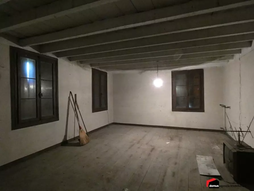 Immagine 9 di Villa in vendita  a Breganze