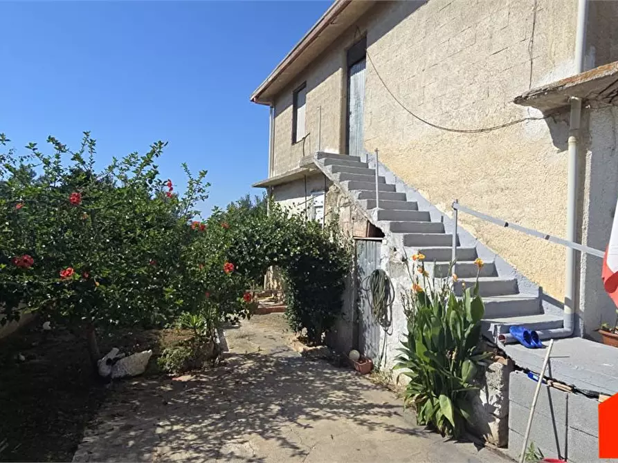 Immagine 5 di Villa in vendita  a Partinico