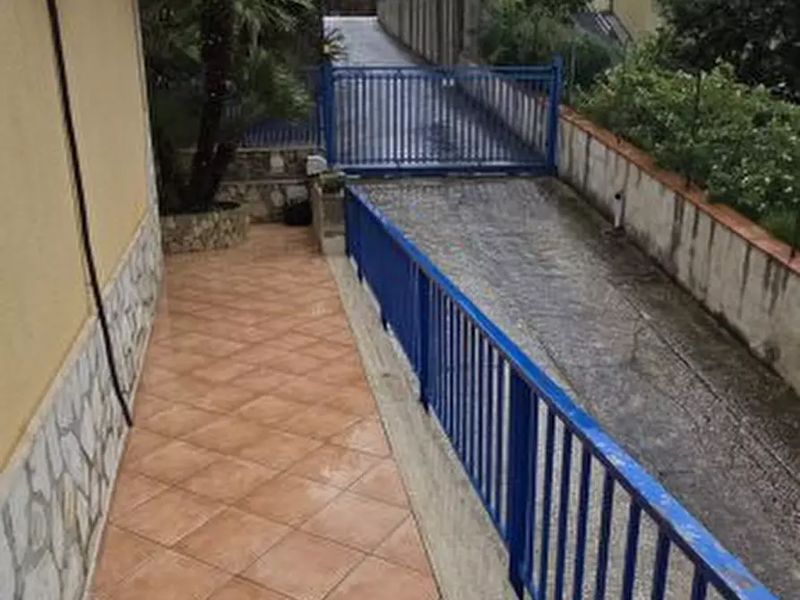 Immagine 4 di Villa in vendita  a Alcamo