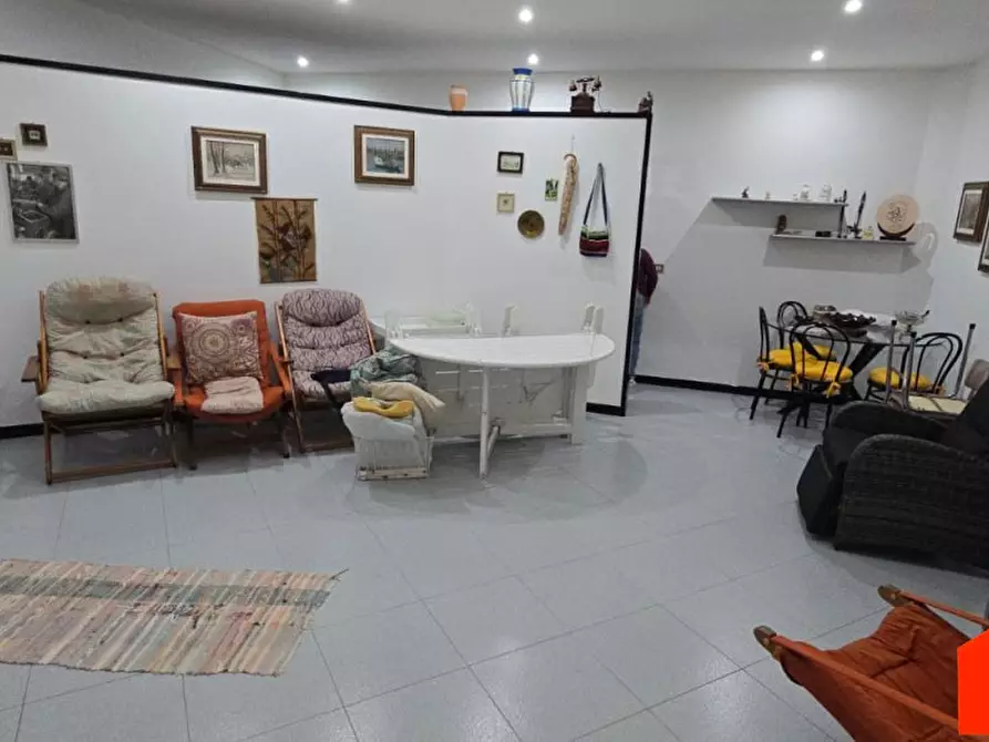 Immagine 1 di Villa in vendita  a Alcamo