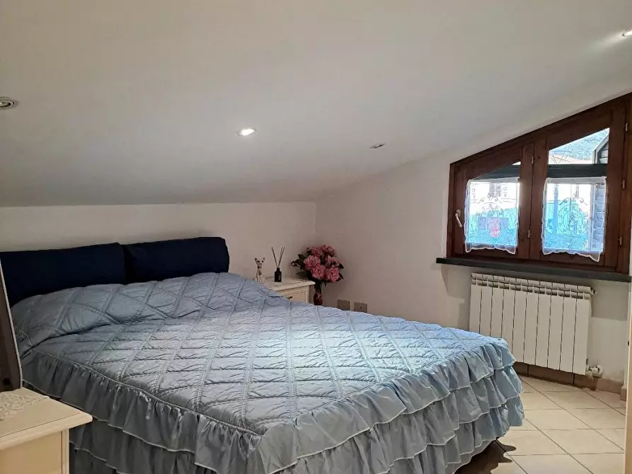 Immagine 9 di Villa in vendita  a Massarosa