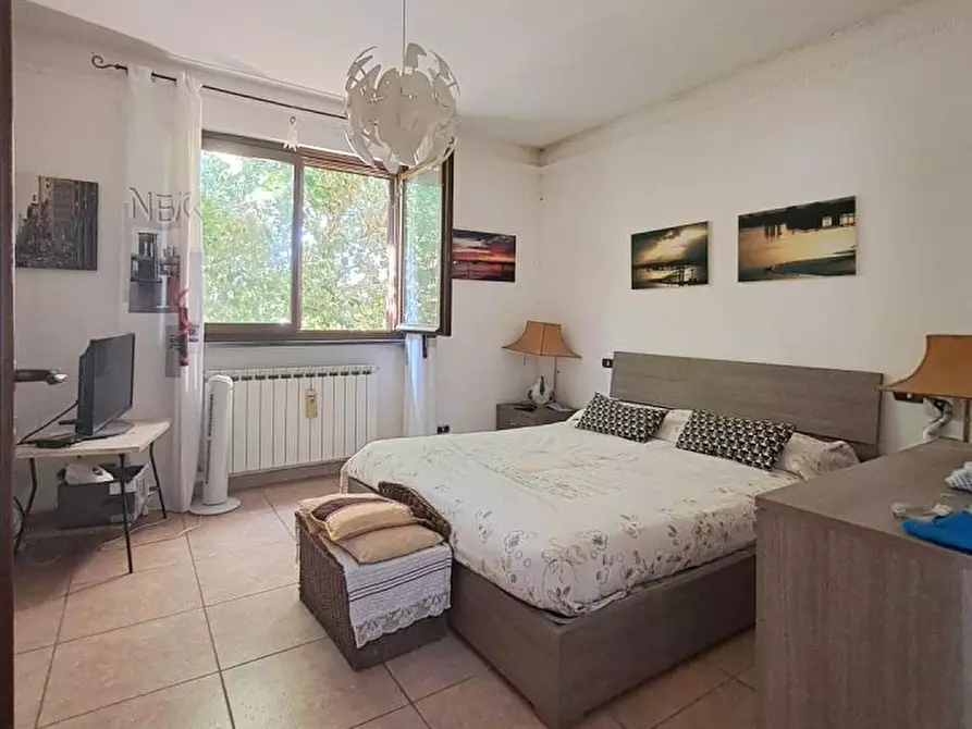 Immagine 4 di Villa in vendita  a Massarosa