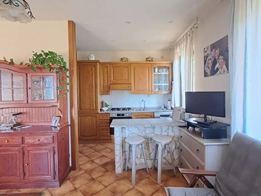 Immagine 5 di Villa in vendita  a Massarosa