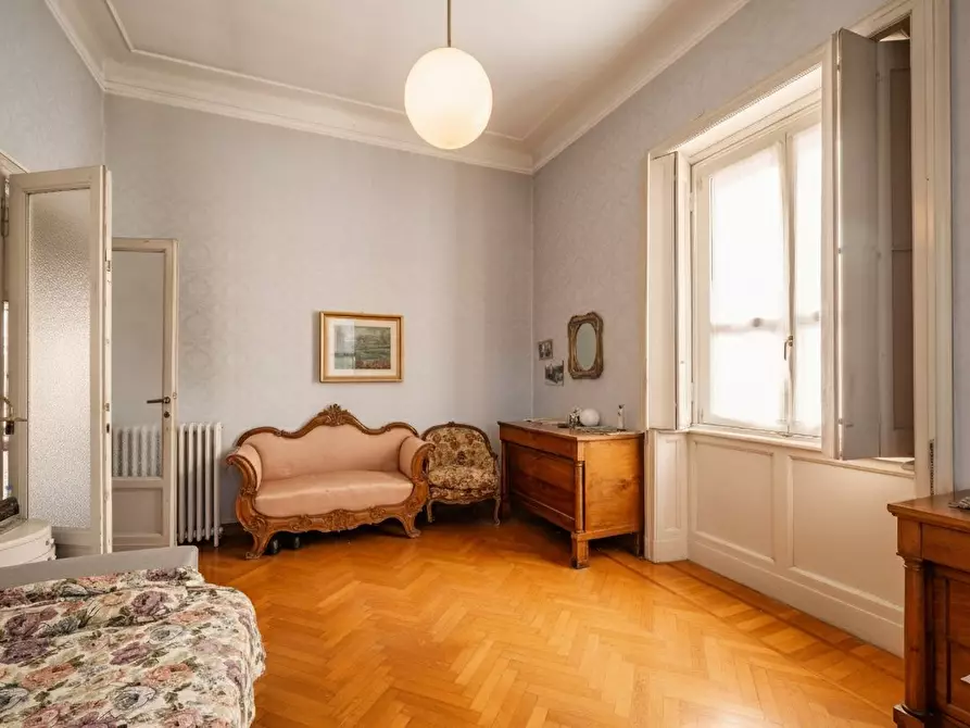 Immagine 9 di Villa in vendita  4 a Mandello Del Lario