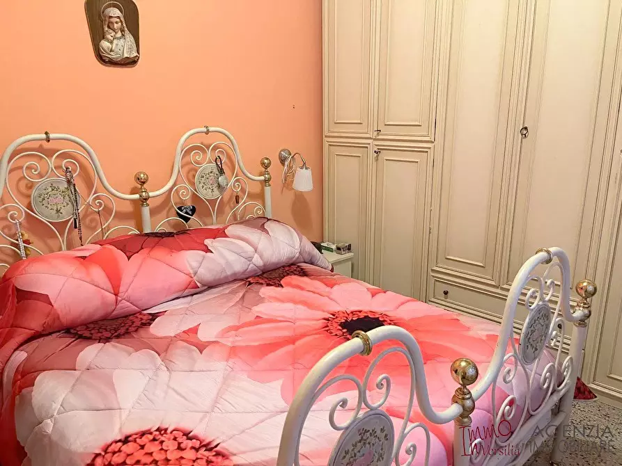 Immagine 8 di Villa in vendita  a Massarosa