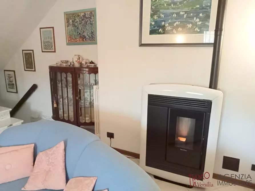 Immagine 10 di Villa in vendita  113c a Massarosa