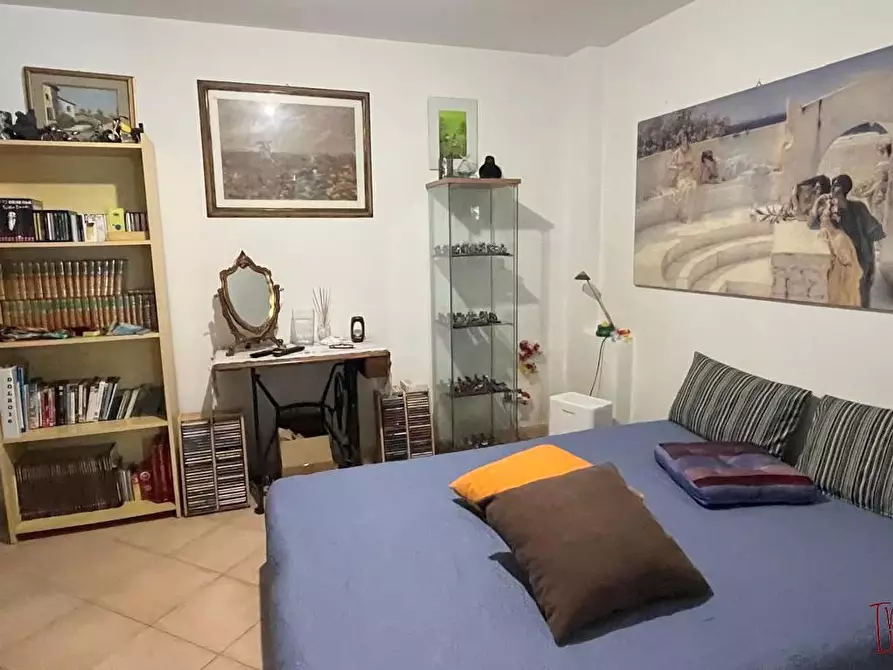 Immagine 9 di Villa in vendita  a Massarosa