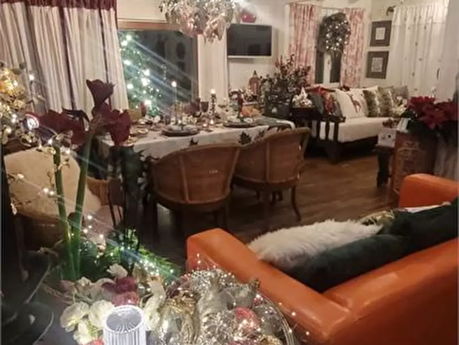 Immagine 6 di Villa in vendita  a Pietrasanta