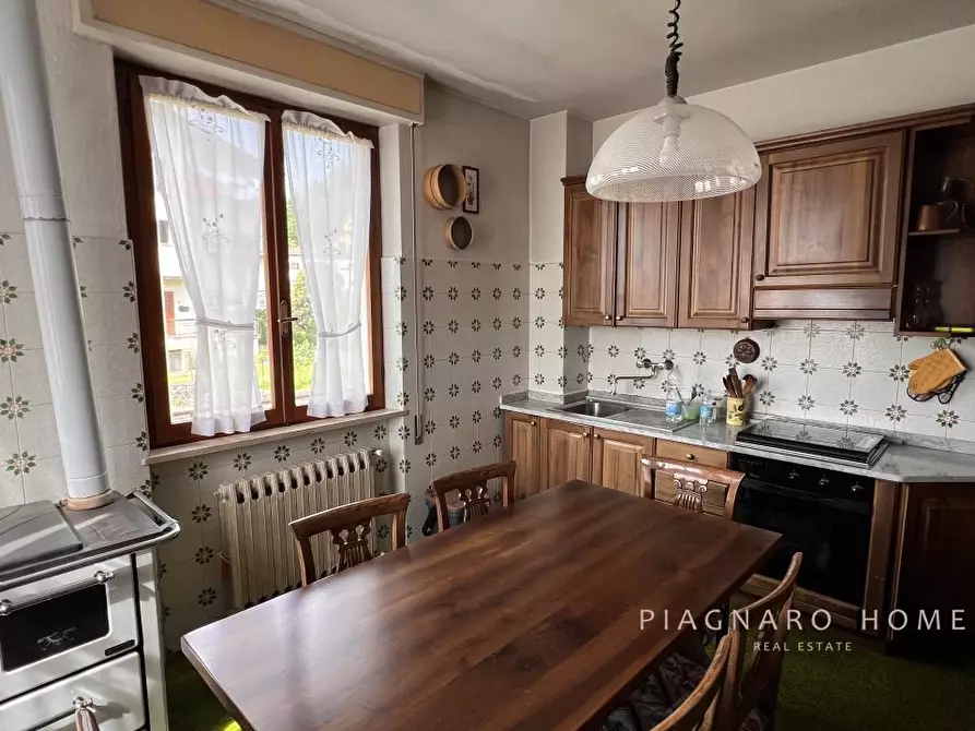 Immagine 5 di Villa in vendita  a Mulazzo