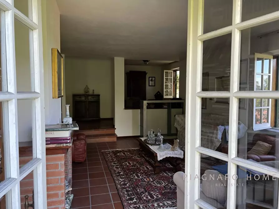 Immagine 8 di Villa in vendita  a Pontremoli