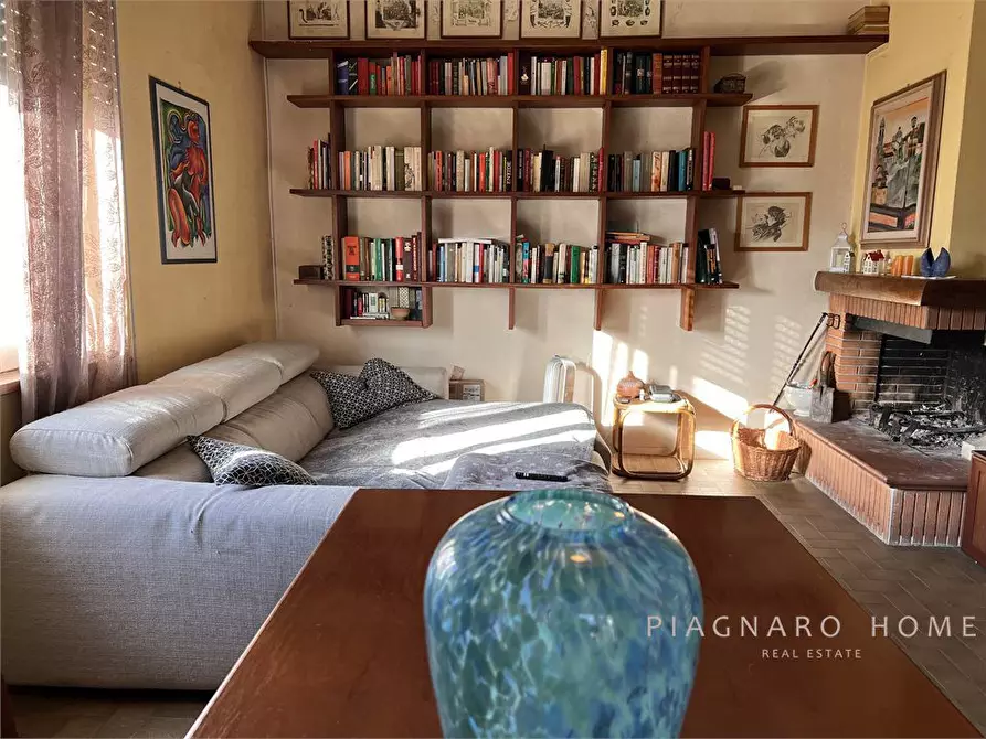 Immagine 4 di Villa in vendita  1 a Pontremoli