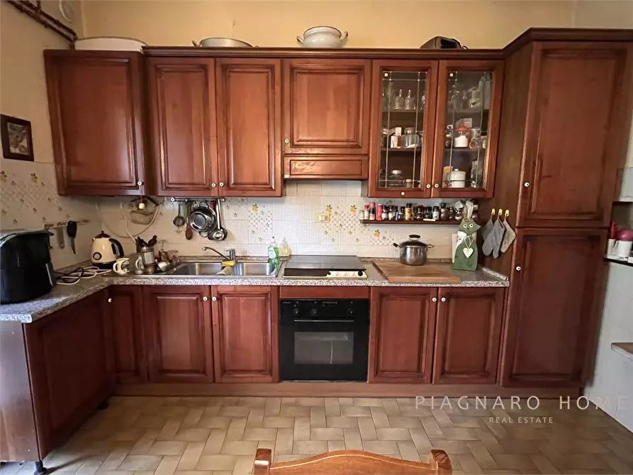 Immagine 5 di Villa in vendita  1 a Pontremoli