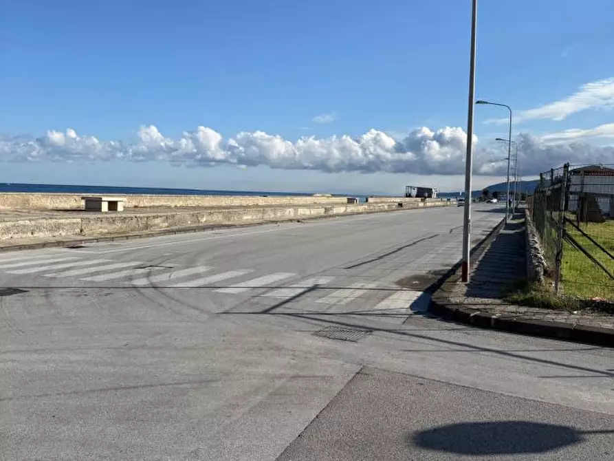 Immagine 9 di Villa in vendita  25 a Spadafora