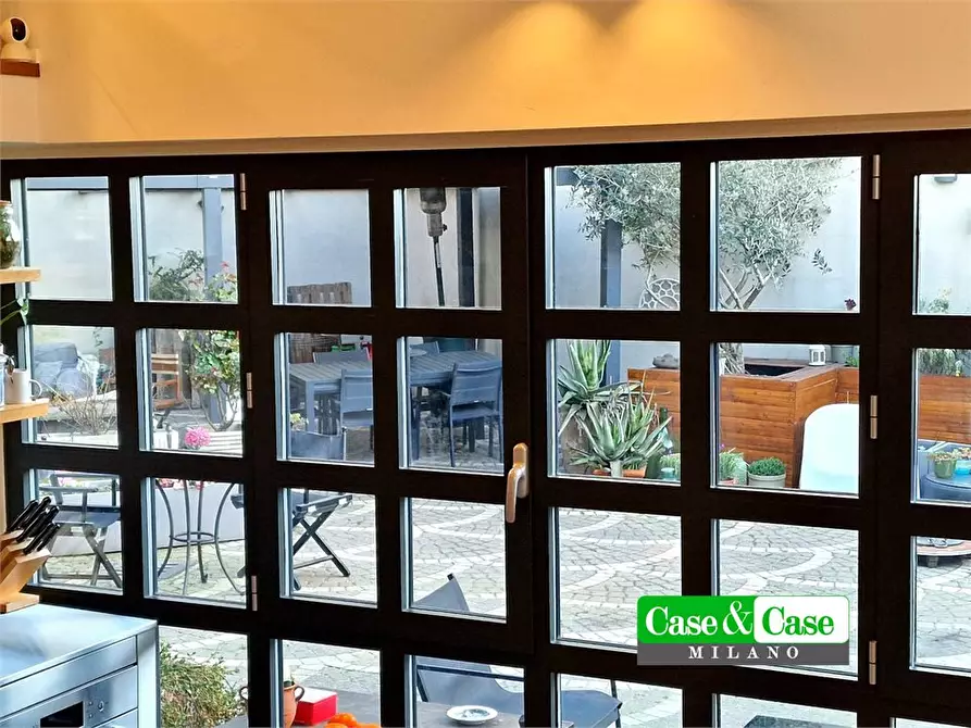 Immagine 7 di Villa in vendita  53 a Milano