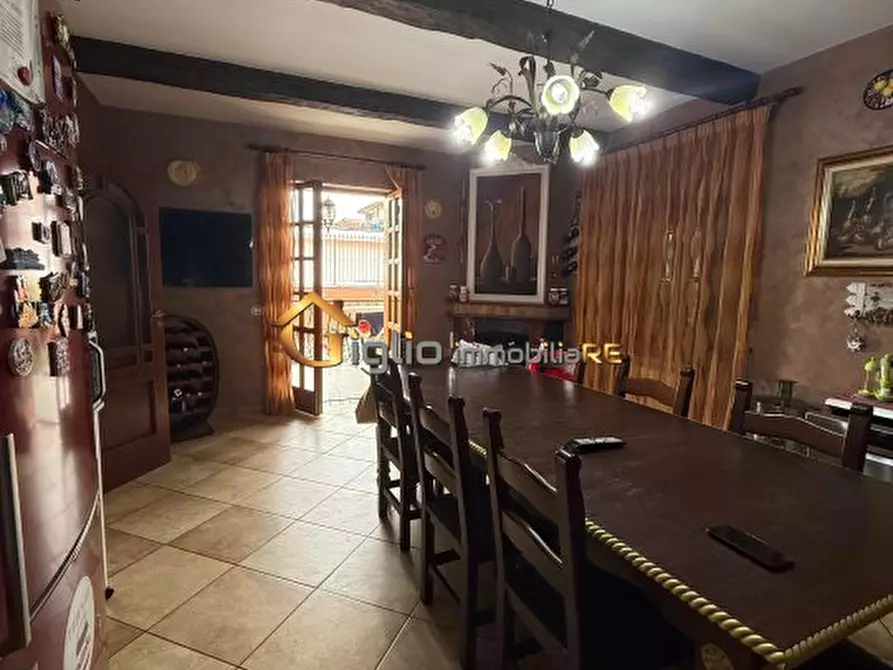 Immagine 8 di Villa in vendita  16 a Casoria