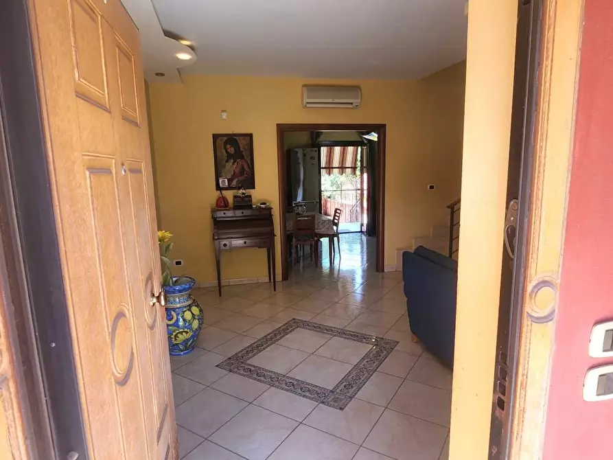 Immagine 6 di Villa in vendita  12 a Cardito