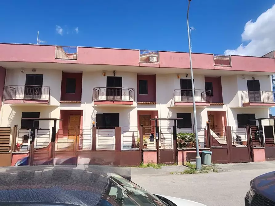 Immagine 1 di Villa in vendita  12 a Cardito