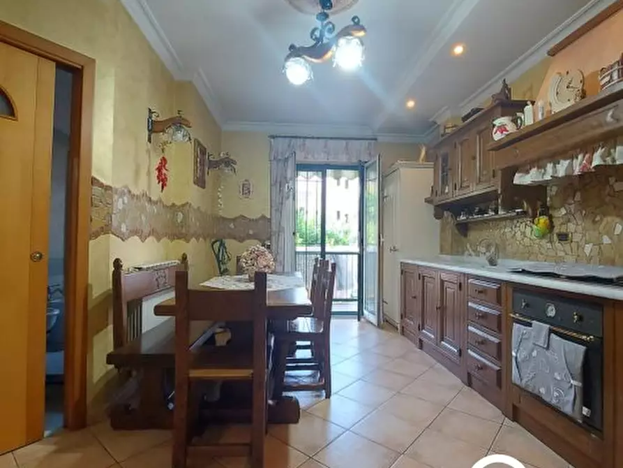 Immagine 5 di Villa in vendita  a Crispano