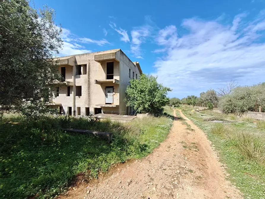 Immagine 9 di Villa in vendita  snc a Cinisi