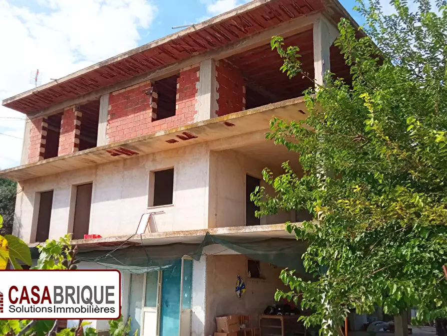 Immagine 1 di Villa in vendita  snc a Bagheria