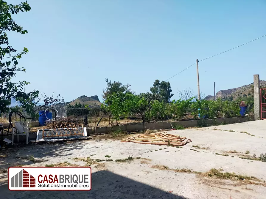 Immagine 8 di Villa in vendita  snc a Bagheria