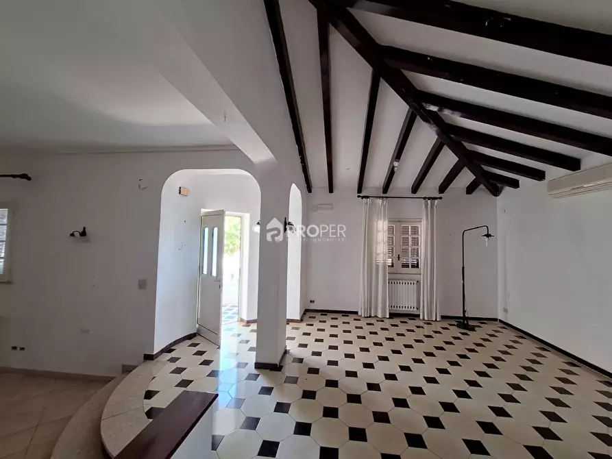 Immagine 3 di Villa in vendita  a Carini