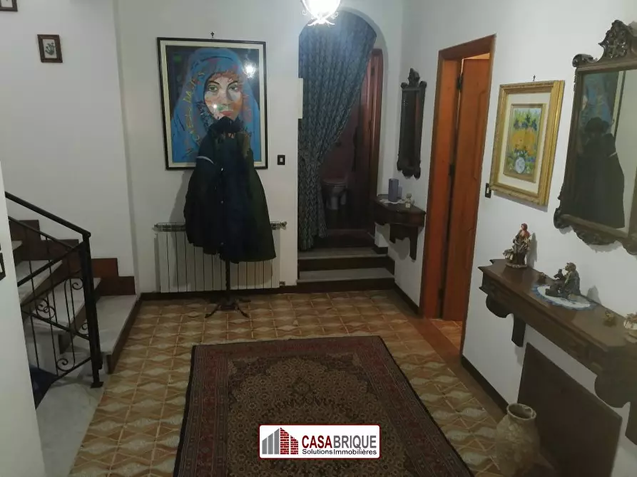 Immagine 2 di Villa in vendita  a Carini