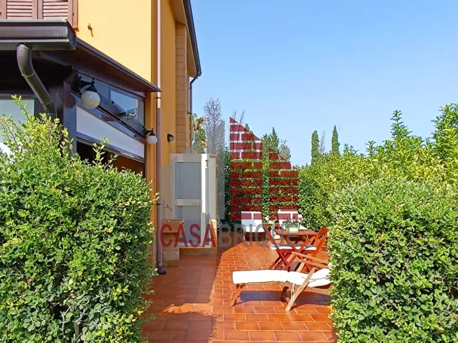 Immagine 5 di Villa in vendita  snc a Campofelice Di Roccella