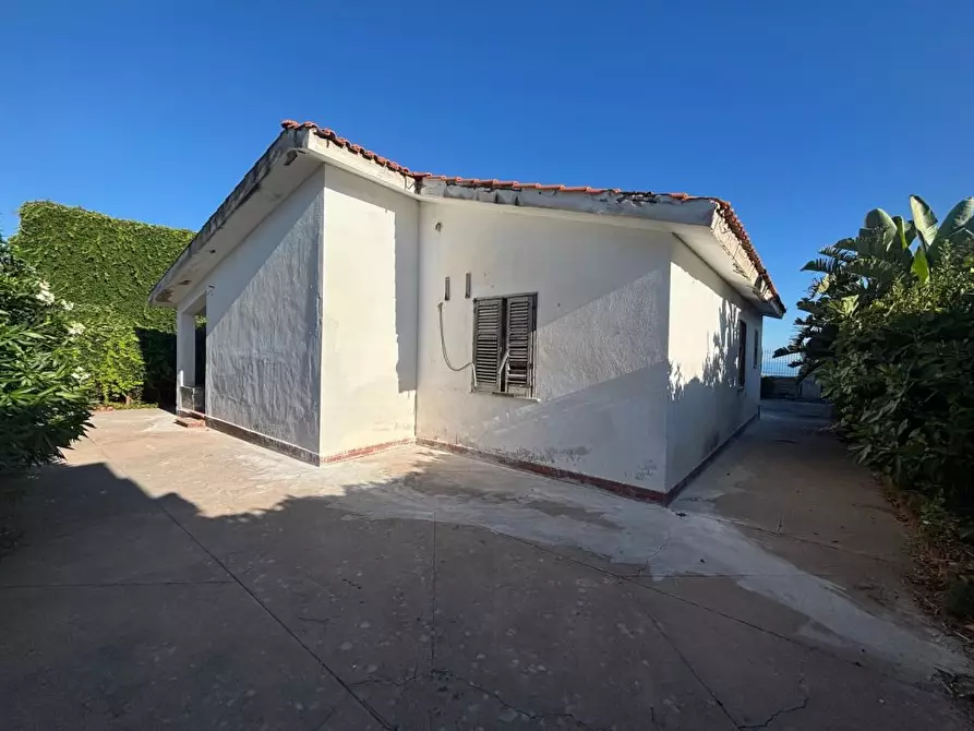 Immagine 3 di Villa in vendita  a Carini