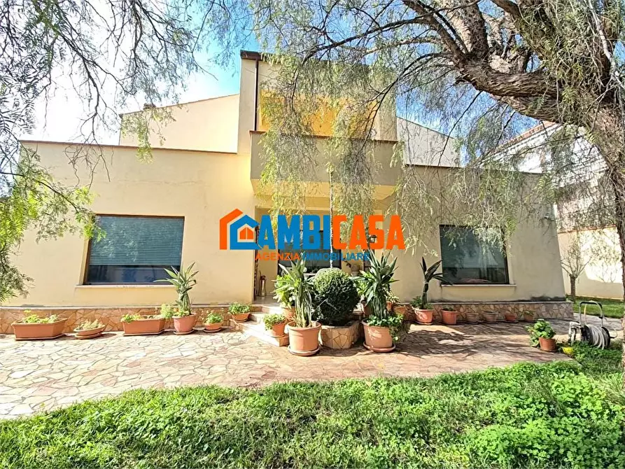 Immagine 1 di Villa in vendita  a Palermo