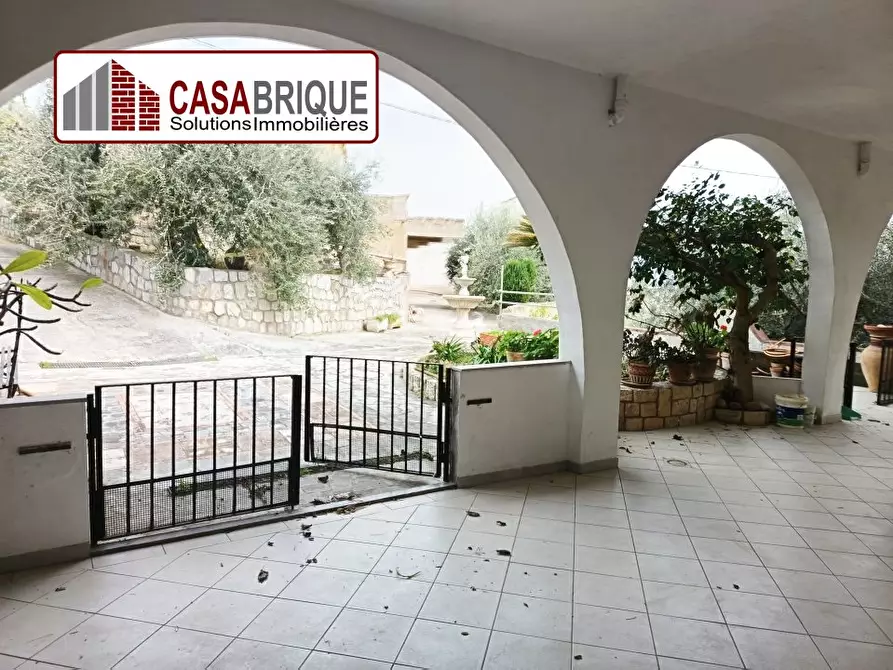 Immagine 2 di Villa in vendita  a Termini Imerese