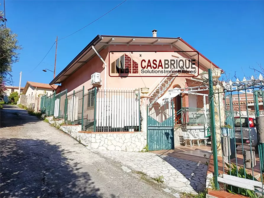 Immagine 3 di Villa in vendita  snc a Trabia