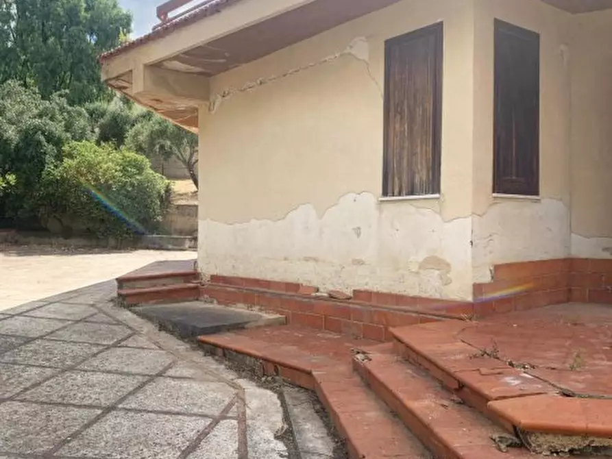 Immagine 8 di Villa in vendita  snc a Ventimiglia Di Sicilia