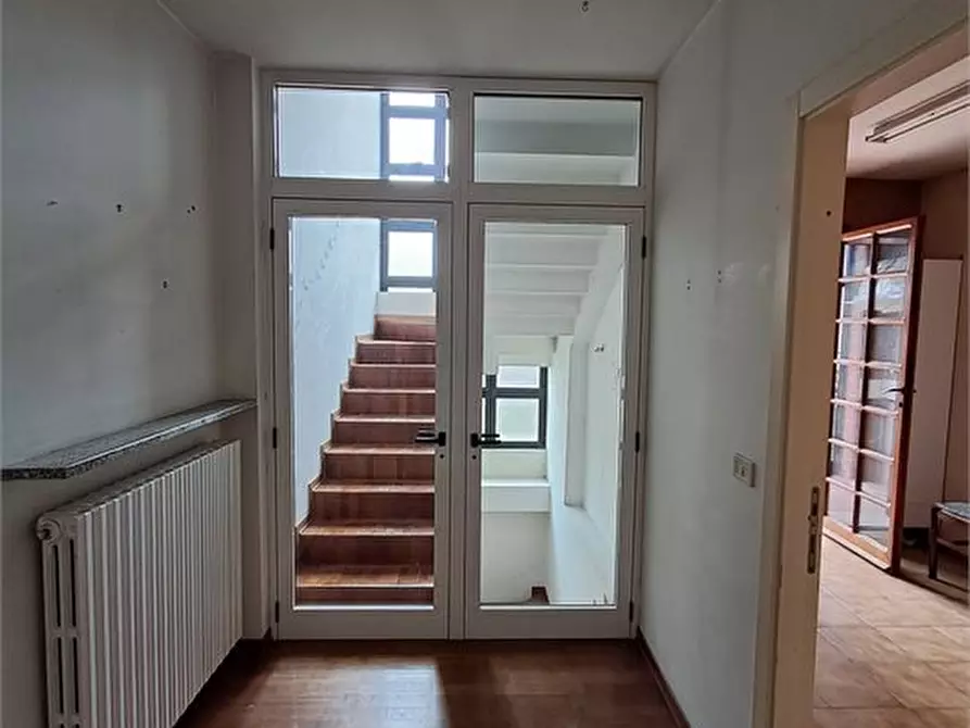 Immagine 8 di Villa in vendita  a Pescara