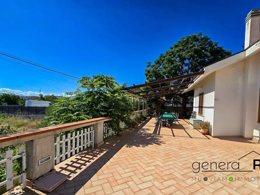 Immagine 2 di Villa in vendita  a Città Sant'angelo