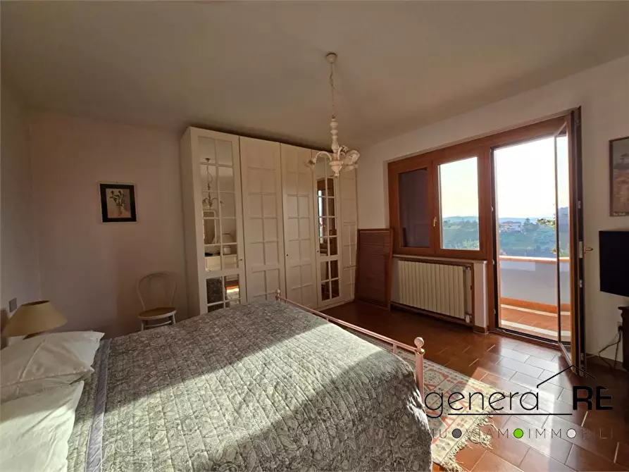 Immagine 6 di Villa in vendita  a Penne