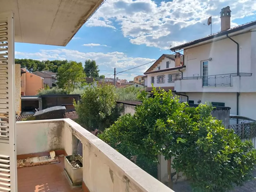 Immagine 6 di Villa in vendita  21 a Cepagatti