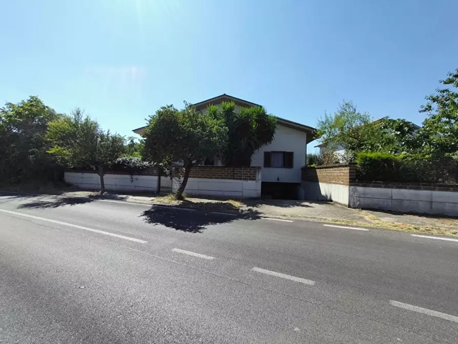 Immagine 3 di Villa in vendita  233 a Pianella