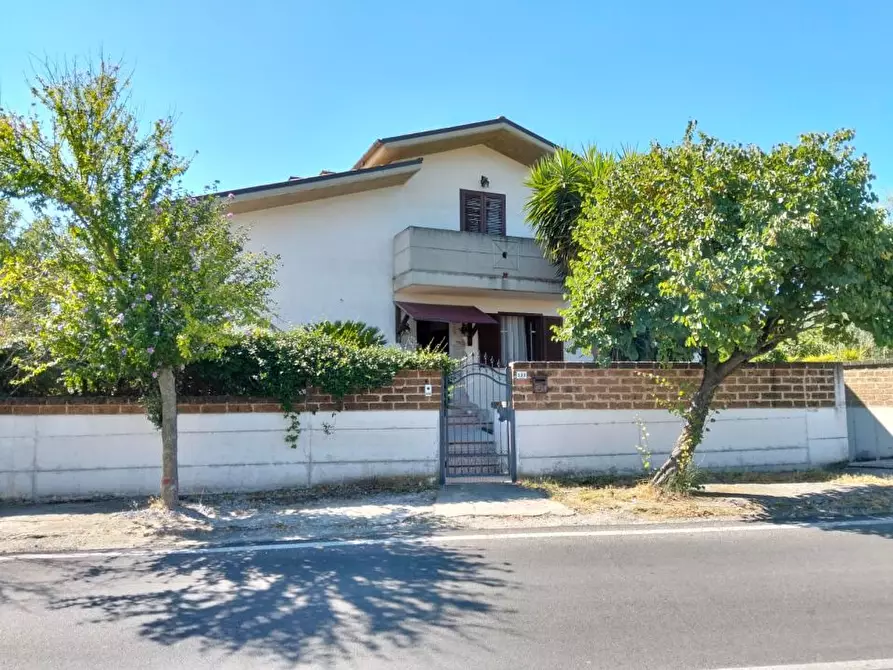 Immagine 2 di Villa in vendita  233 a Pianella