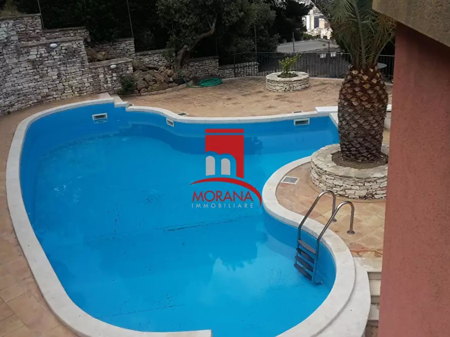 Immagine 2 di Villa in vendita  68 a Erice