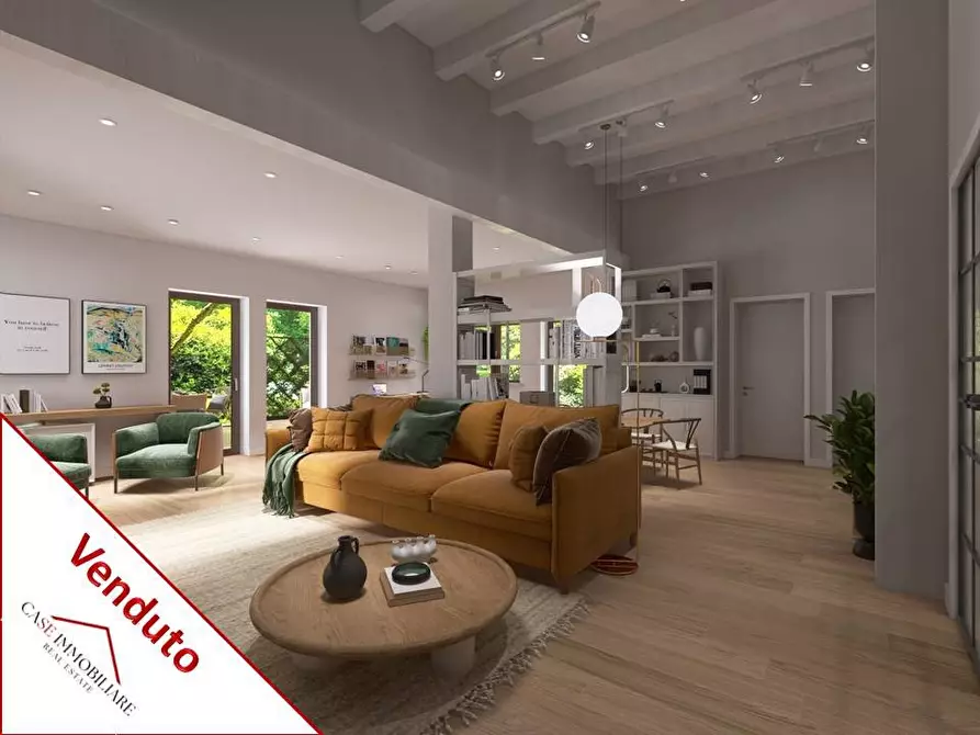 Immagine 1 di Villa in vendita  a Albano Laziale