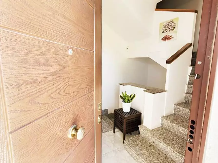 Immagine 8 di Villa in vendita  a Ladispoli