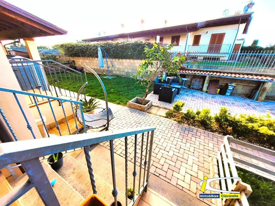 Immagine 5 di Villa in vendita  18 a Ladispoli