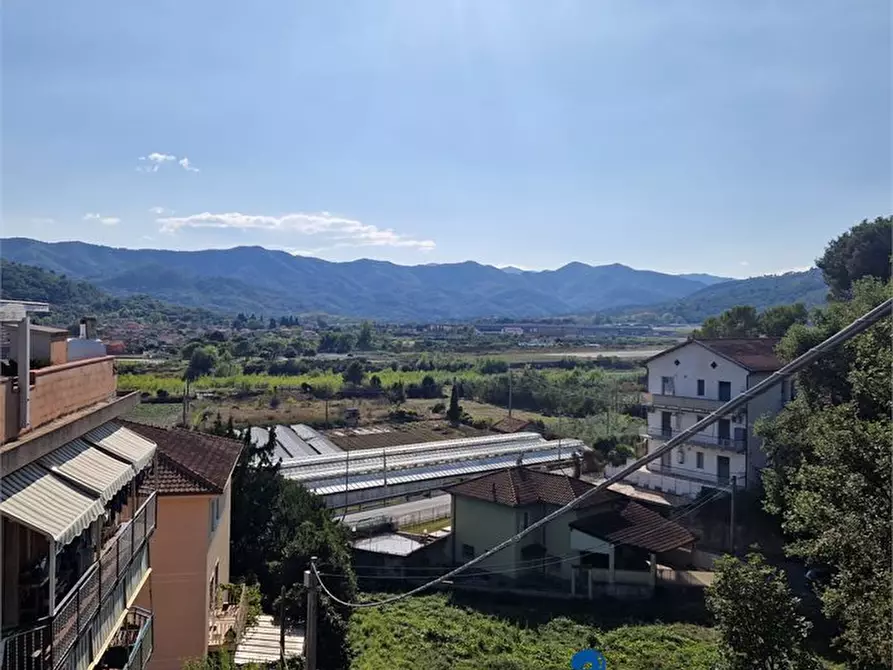 Immagine 7 di Villa in vendita  a Villanova D'albenga