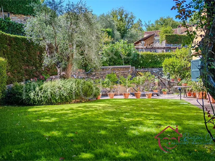 Immagine 5 di Villa in vendita  a Garlenda