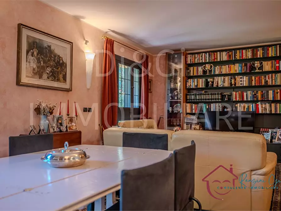 Immagine 9 di Villa in vendita  a Garlenda