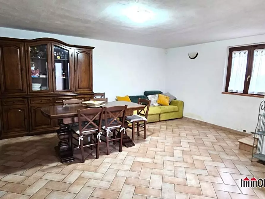 Immagine 5 di Villa in vendita  a Casole D'elsa