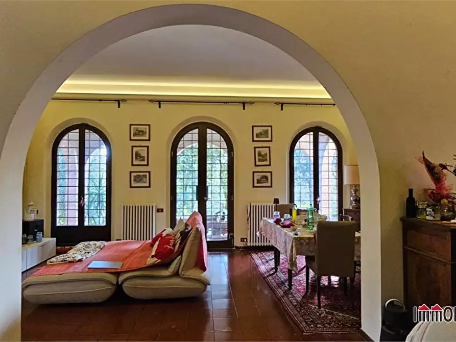 Immagine 9 di Villa in vendita  a Monteriggioni