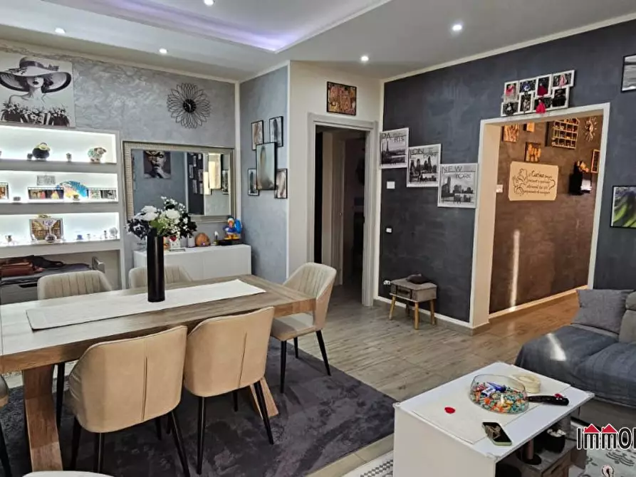 Immagine 4 di Villa in vendita  a Colle Di Val D'elsa